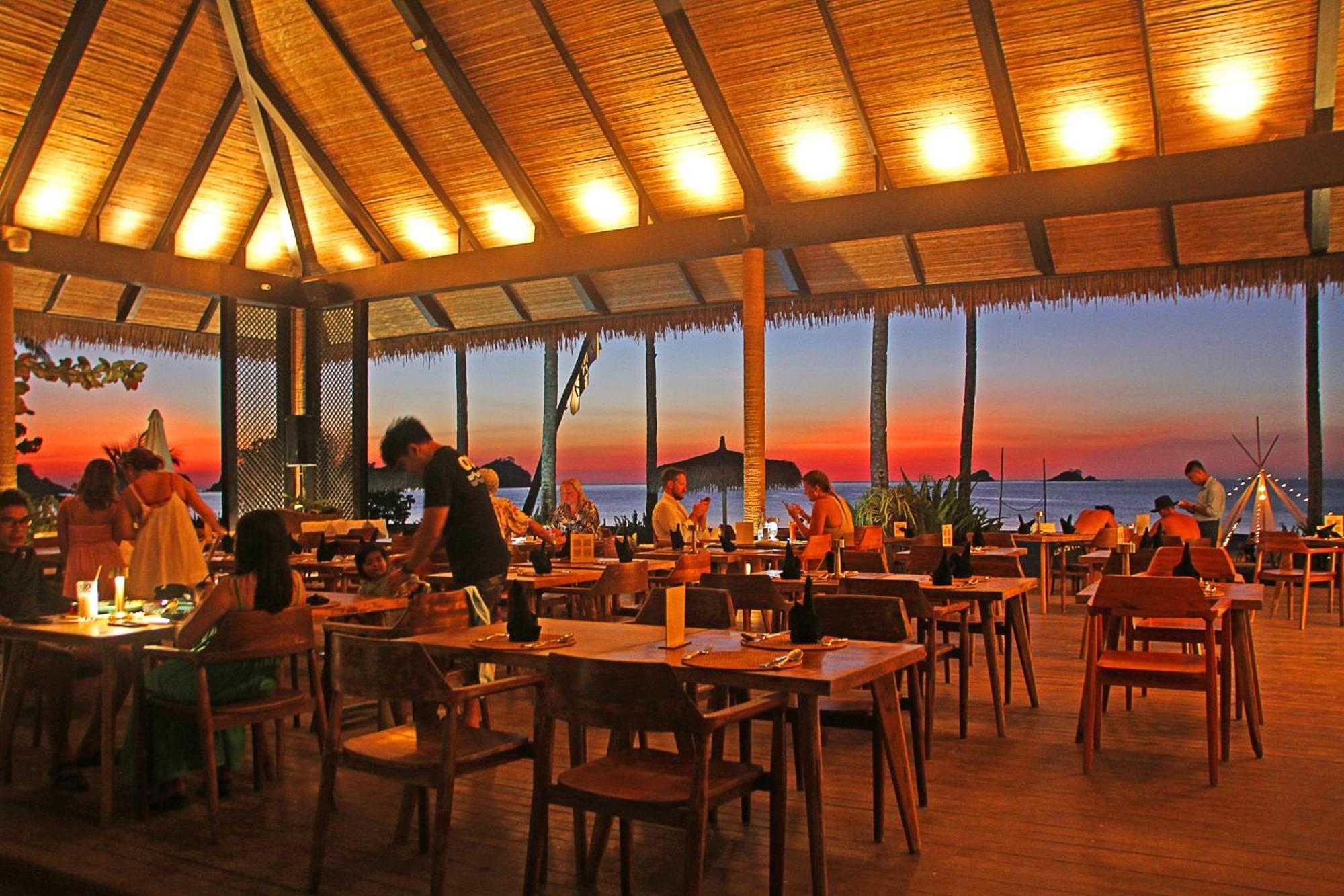 Angkla Beach Club & Boutique Resort El Nido Buitenkant foto